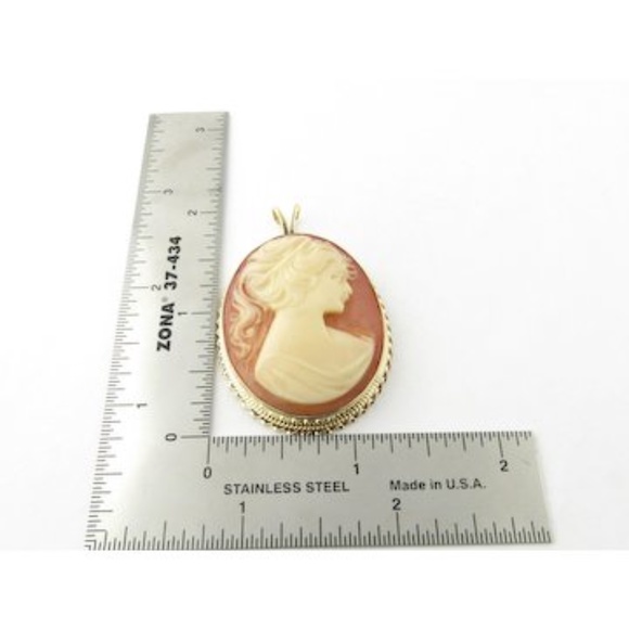 Vintage 14 Karat Yellow Gold Cameo Pendant #3055 - Picture 7 of 7